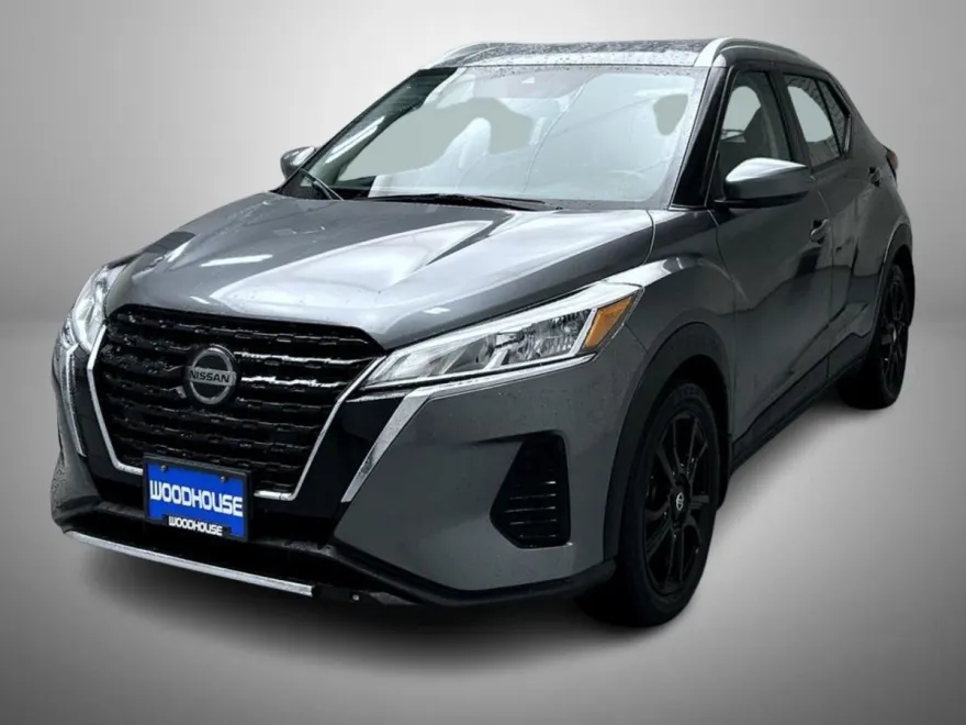 2021 Nissan Kicks SV photo 1