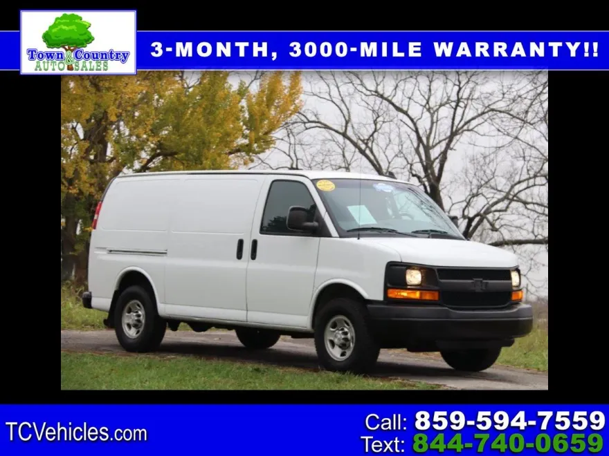 2016 Chevrolet Express Cargo Van LT photo 1