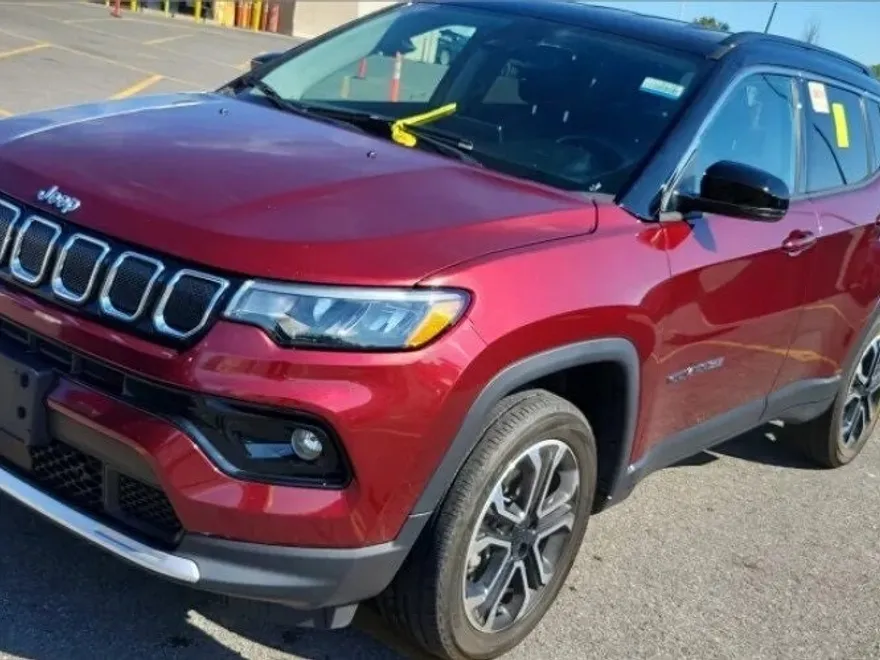 2022 Jeep Compass Limited photo 1
