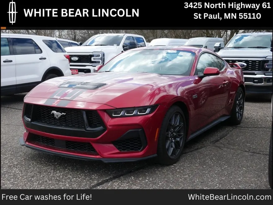 2024 Ford Mustang GT photo 1