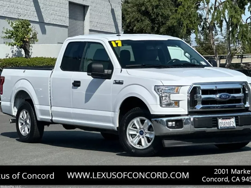 2017 Ford F-150 XLT photo 1