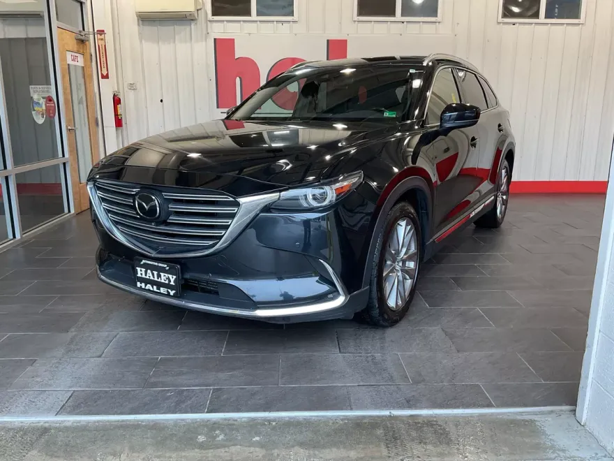 2023 Mazda CX-9 Grand Touring photo 1