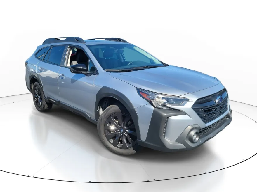 2023 Subaru Outback Onyx Edition photo 1