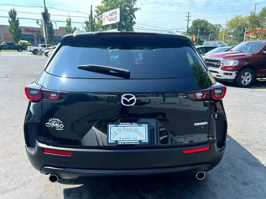 2024 Mazda CX-50 2.5 S Premium photo 1