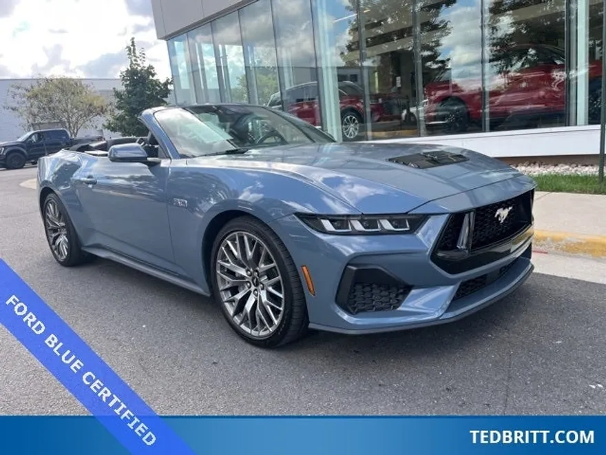 2024 Ford Mustang GT Premium photo 1