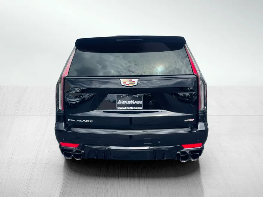 2023 Cadillac Escalade V-Series photo 6