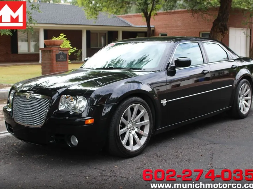 2006 Chrysler 300 C SRT8 photo 1