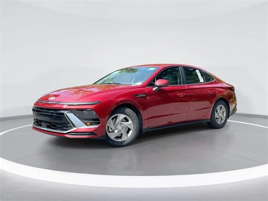 2026 Hyundai Sonata SE photo 1
