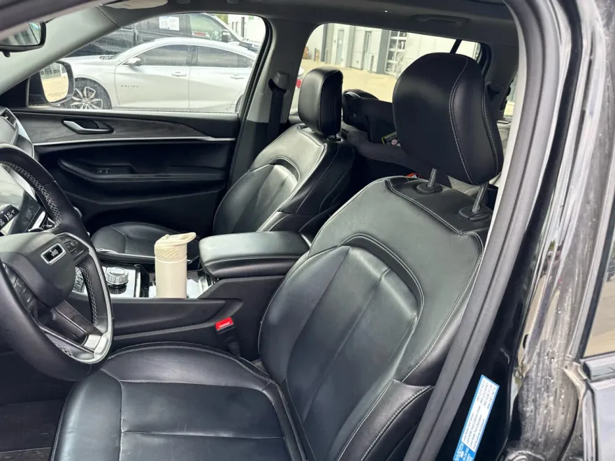 2022 Jeep Grand Cherokee Limited photo 1