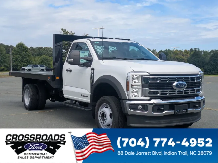 2025 Ford F-550 XL photo 1