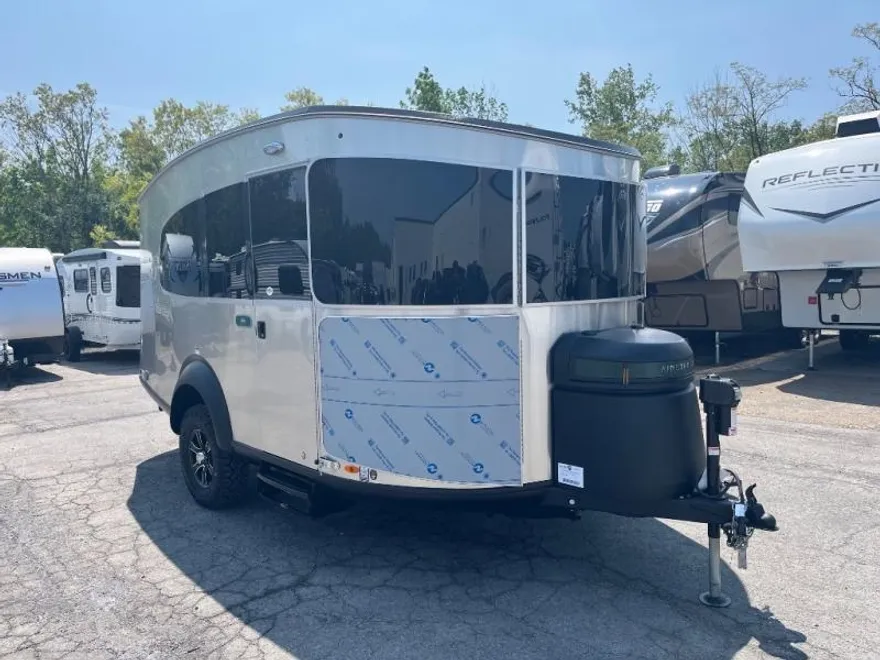 2025 Airstream Base Camp photo 1