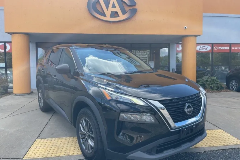 2023 Nissan Rogue S photo 1