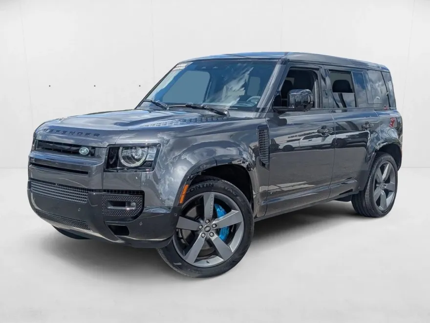 2022 Land Rover Defender V8 photo 1