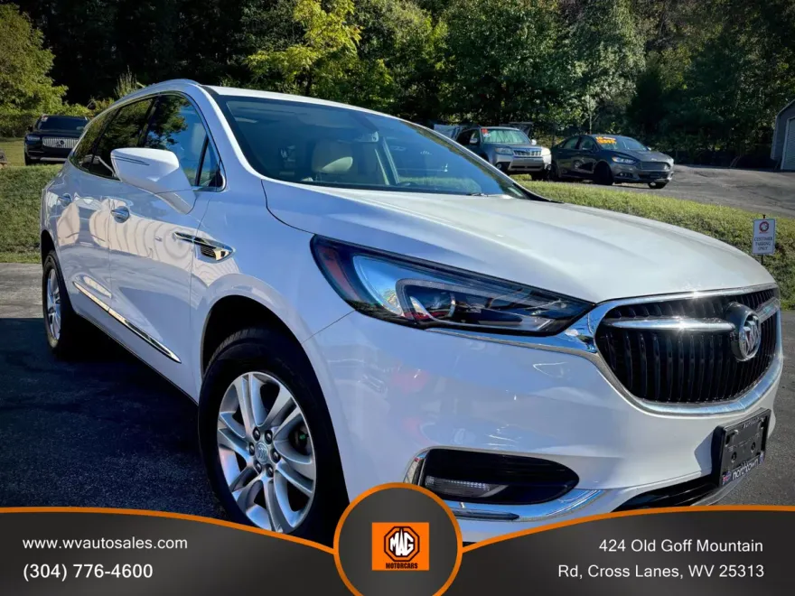 2019 Buick Enclave Essence Sport photo 1