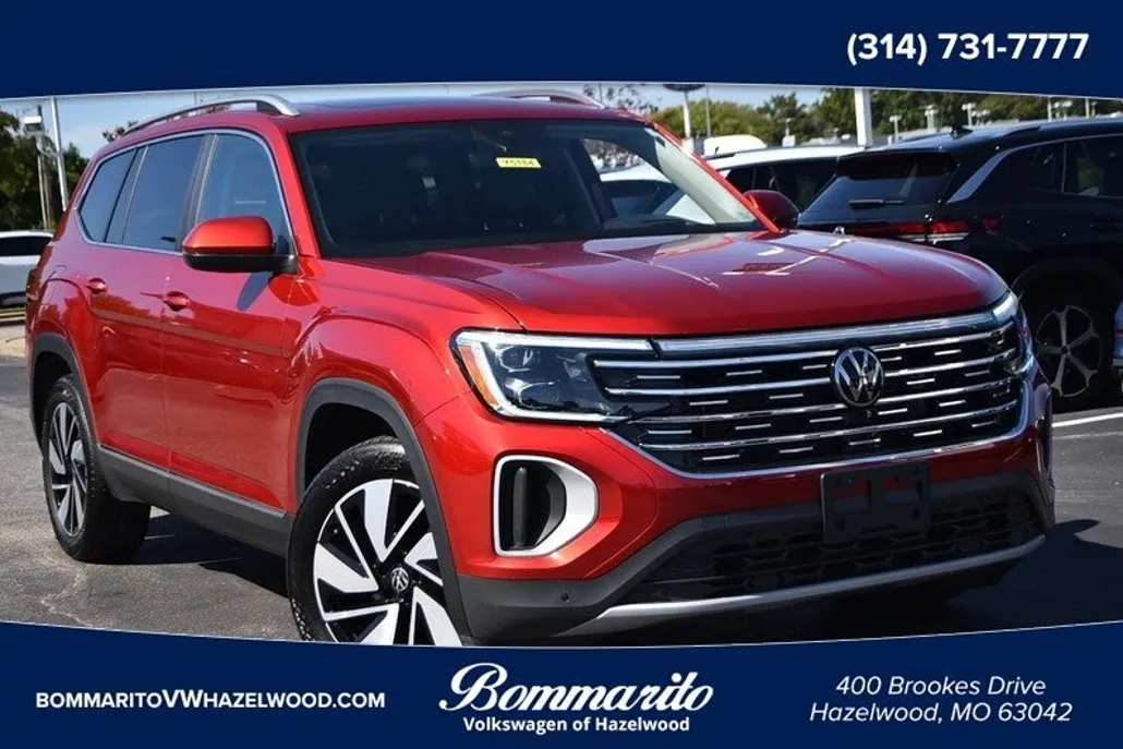 2024 Volkswagen Atlas SEL photo 1