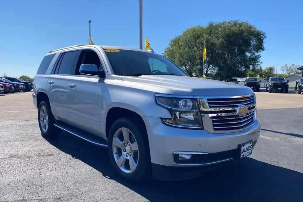 2018 Chevrolet Tahoe Premier photo 1