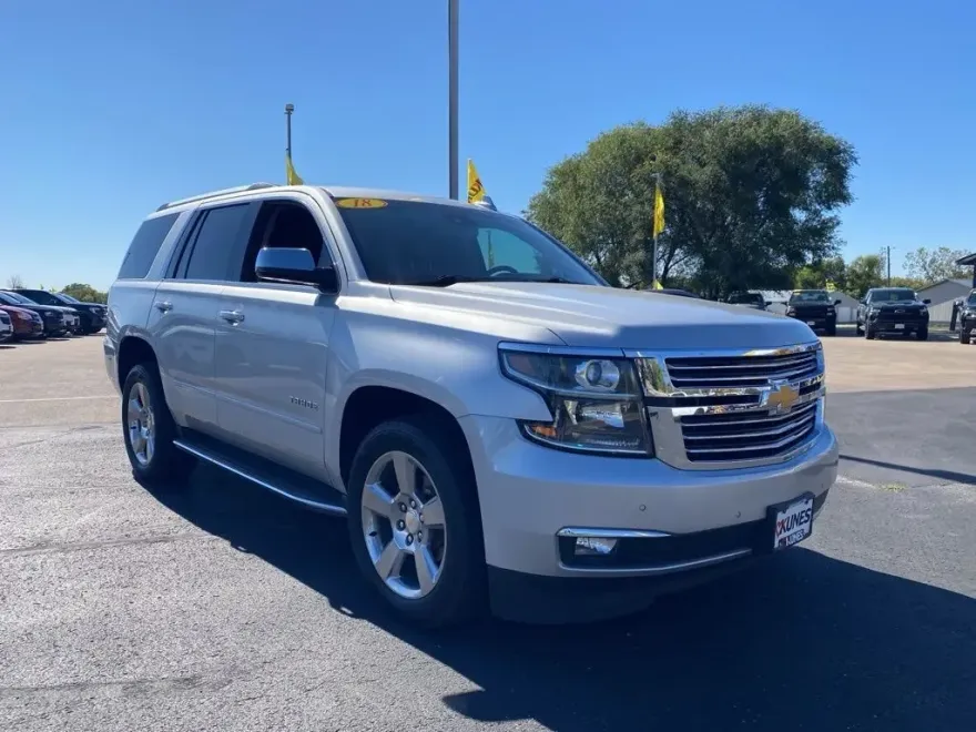 2018 Chevrolet Tahoe Premier photo 1