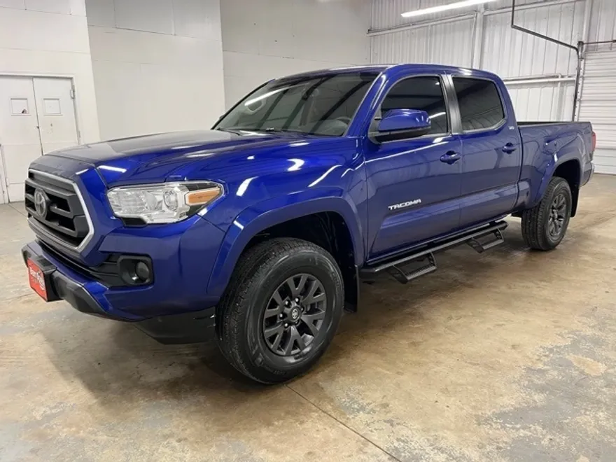 2023 Toyota Tacoma SR5 photo 1