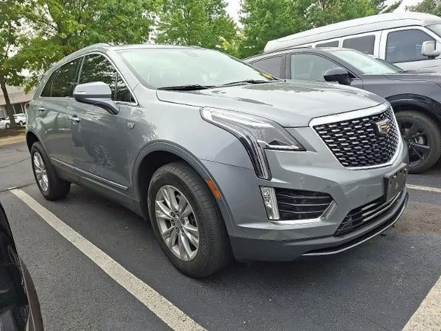 2023 Cadillac XT5 Luxury photo 1