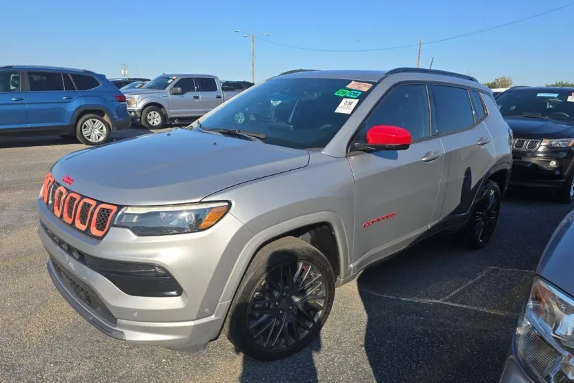 2023 Jeep Compass Red Edition photo 1