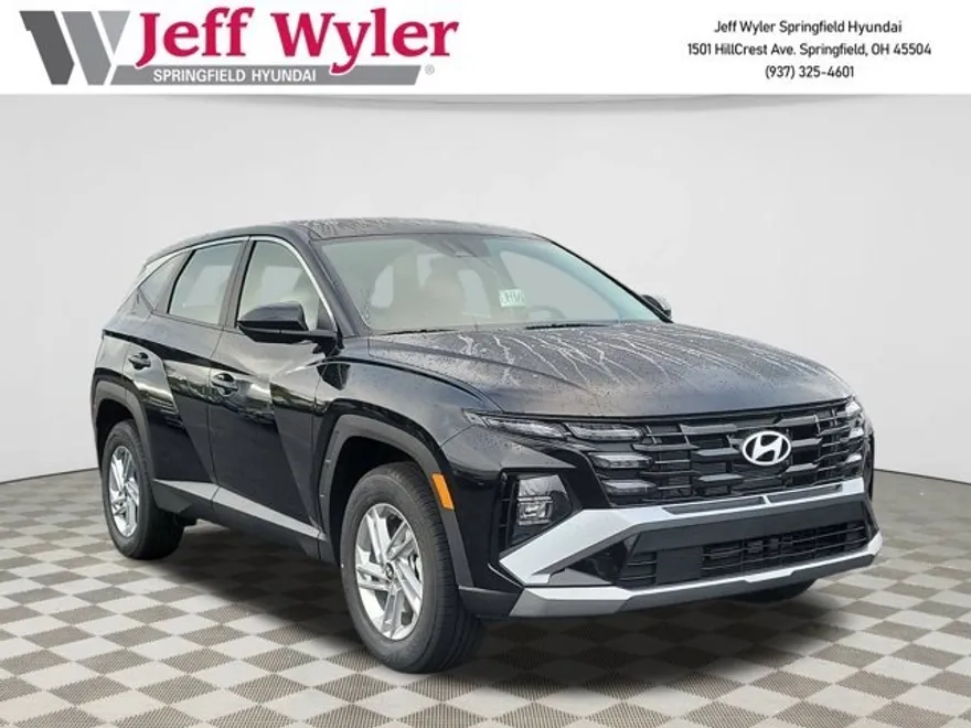 2025 Hyundai Tucson SE photo 1