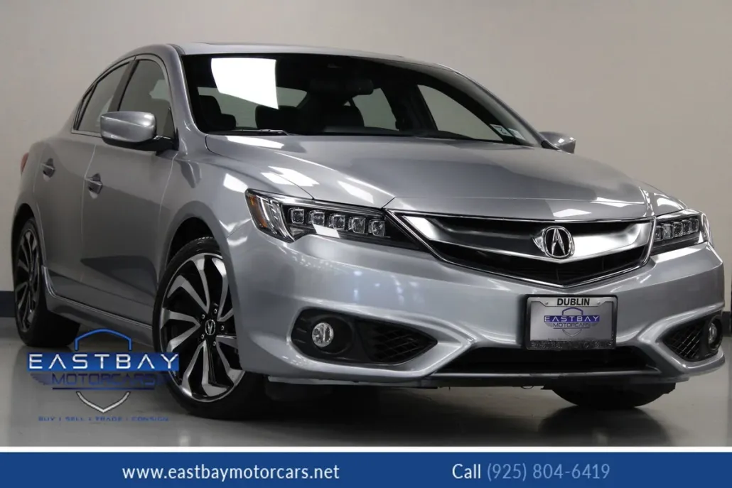 2017 Acura ILX Technology Plus photo 1