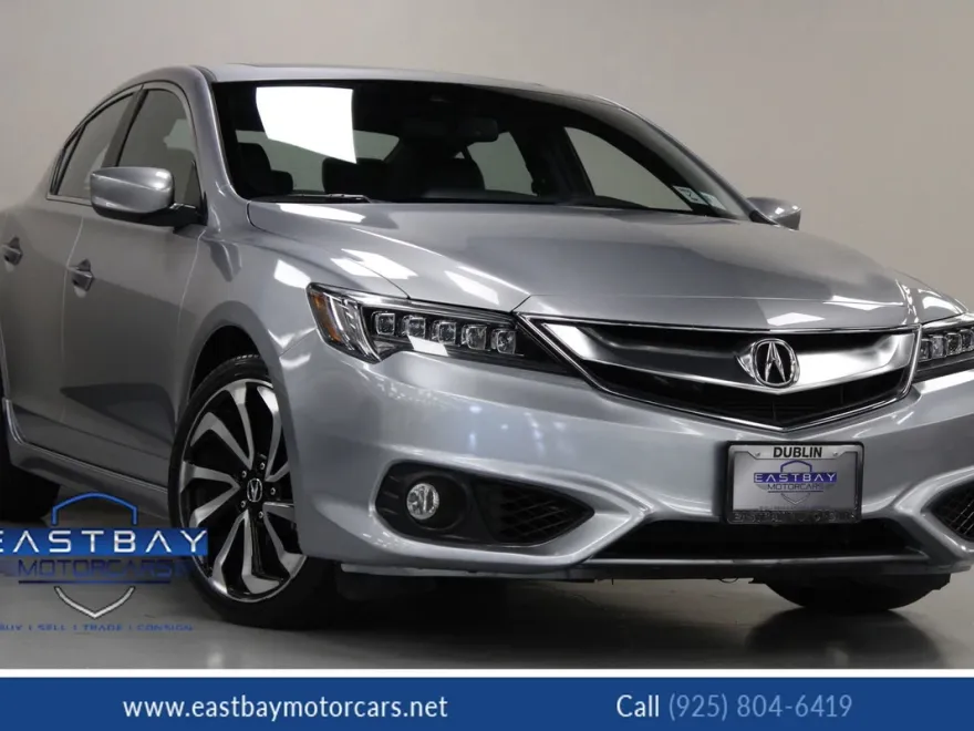 2017 Acura ILX Technology Plus photo 1