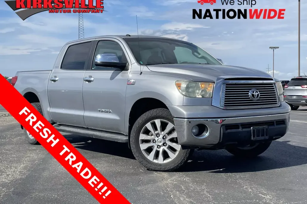 2010 Toyota Tundra CrewMax photo 1