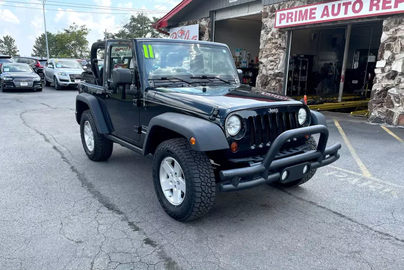 2011 Jeep Wrangler Sport photo 1