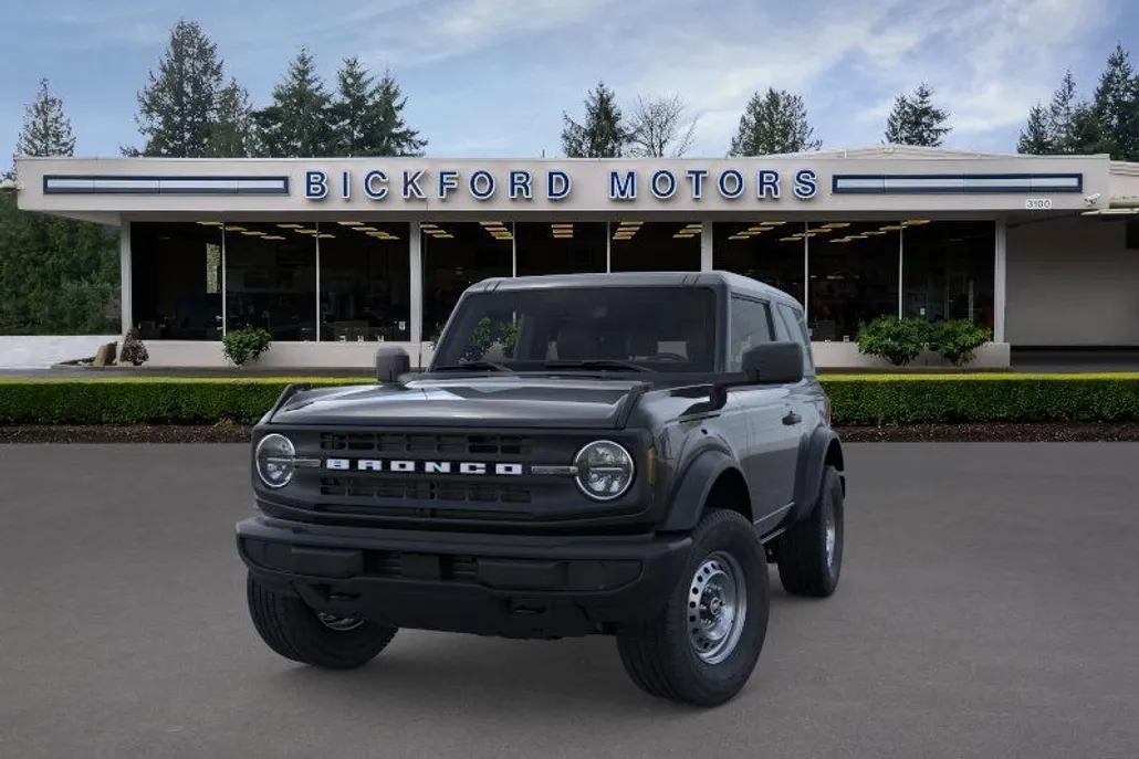 2025 Ford Bronco Base photo 1
