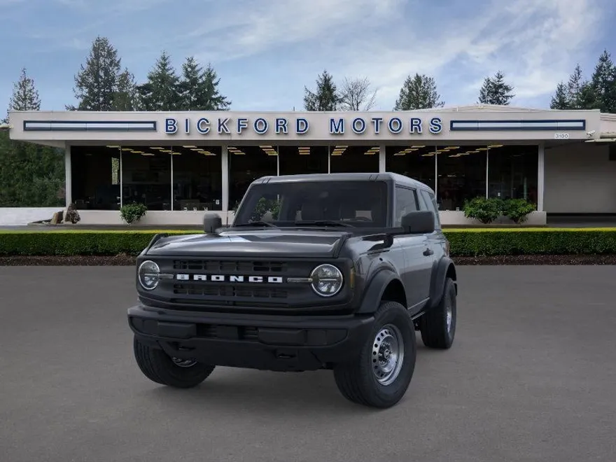 2025 Ford Bronco Base photo 1