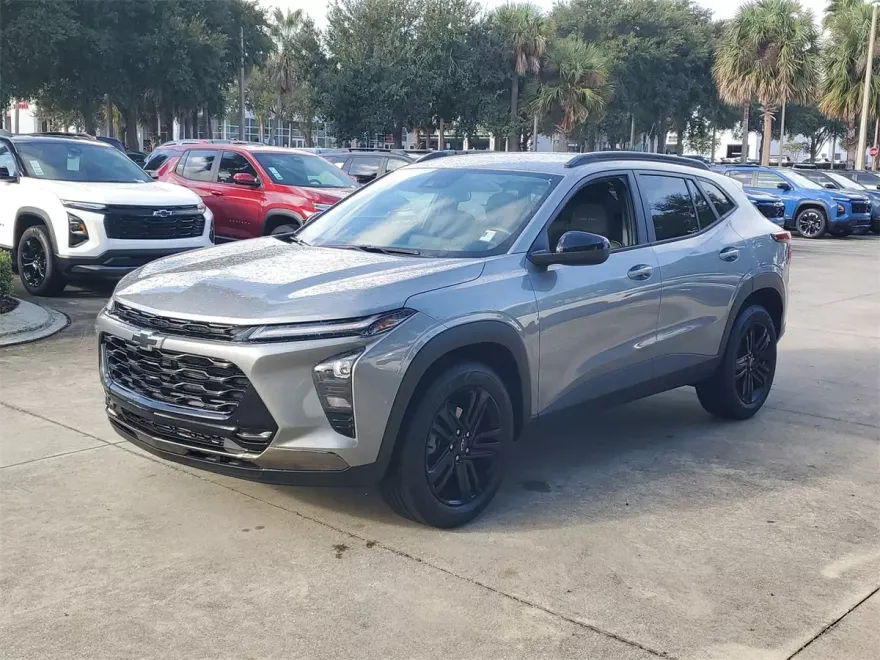 2025 Chevrolet Trax ACTIV photo 1