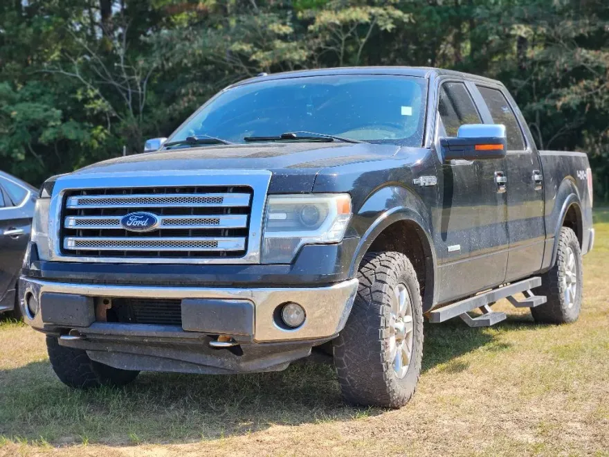 2013 Ford F-150 Lariat photo 1