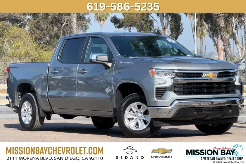 2025 Chevrolet Silverado 1500 LT photo 1