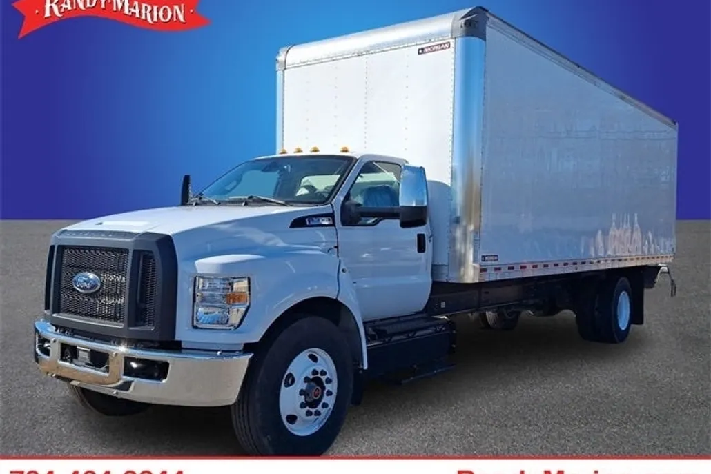 2023 Ford F-650 photo 1