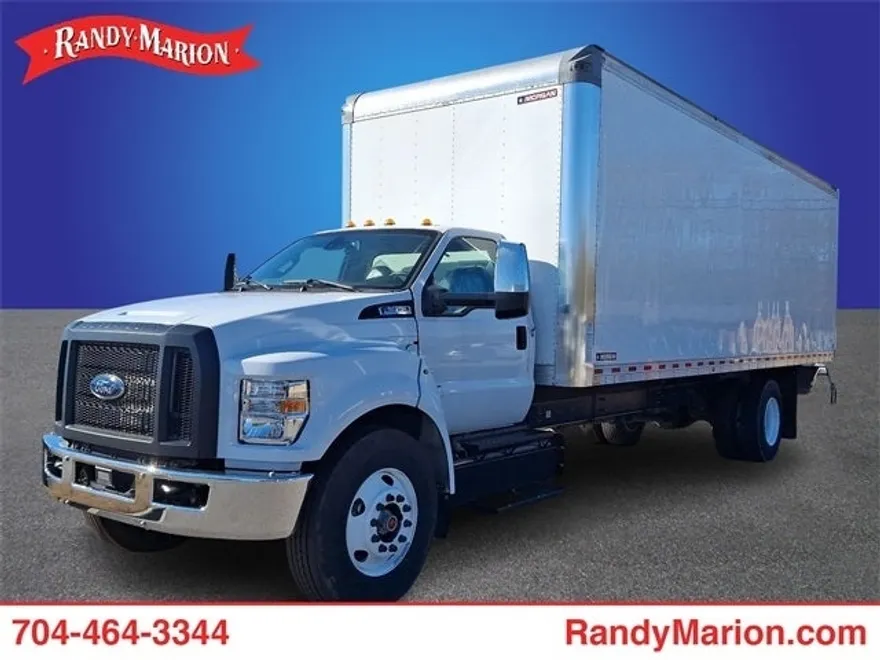 2023 Ford F-650 photo 1