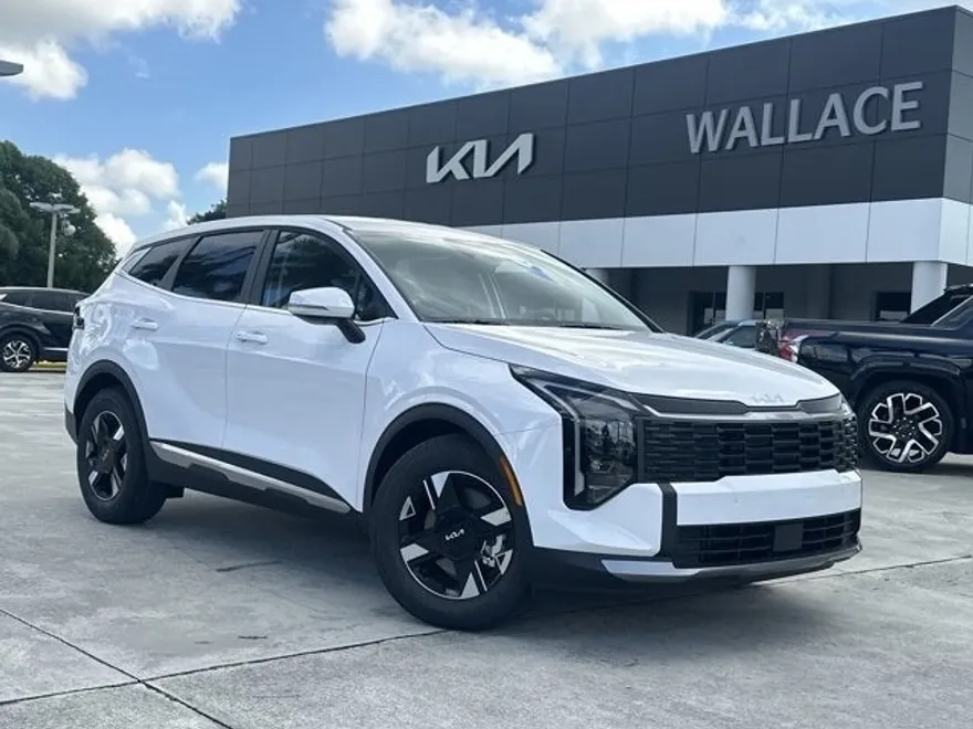 2026 Kia Sportage LX photo 1