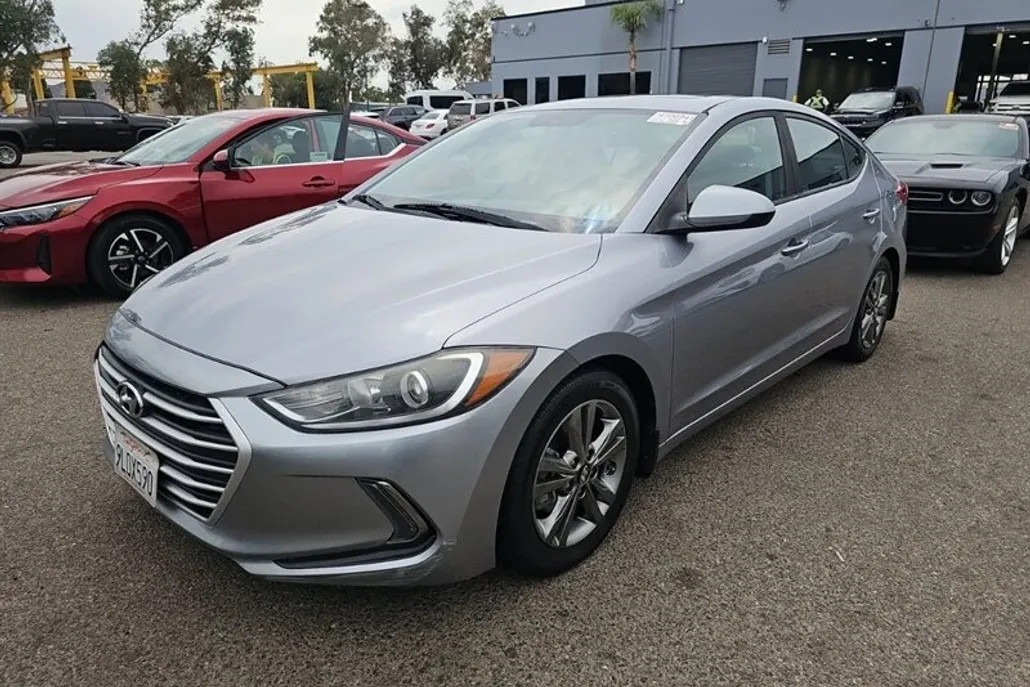 2017 Hyundai Elantra SE Tech Limited photo 1