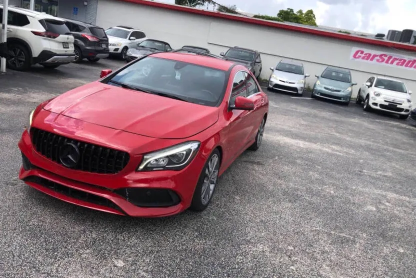 2018 Mercedes Benz CLA 250 photo 1
