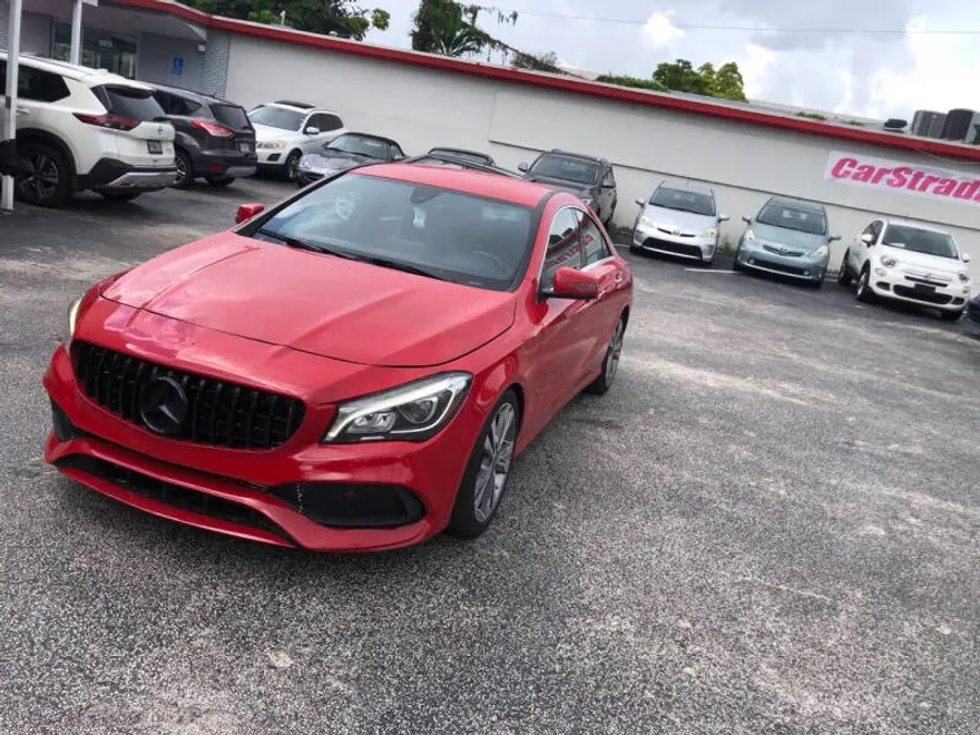 2018 Mercedes Benz CLA 250 photo 1