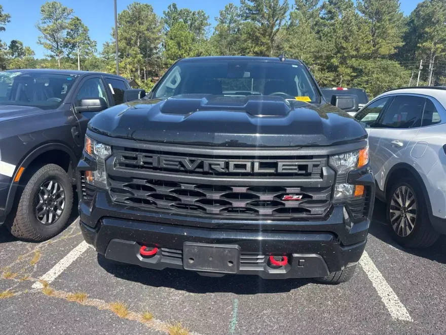 2022 Chevrolet Silverado 1500 Custom Trail Boss photo 1