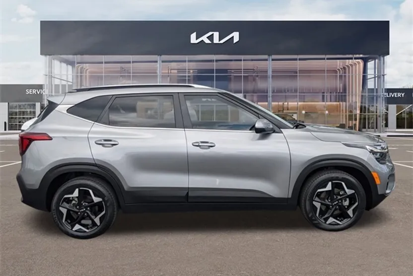 2024 Kia Seltos EX photo 1