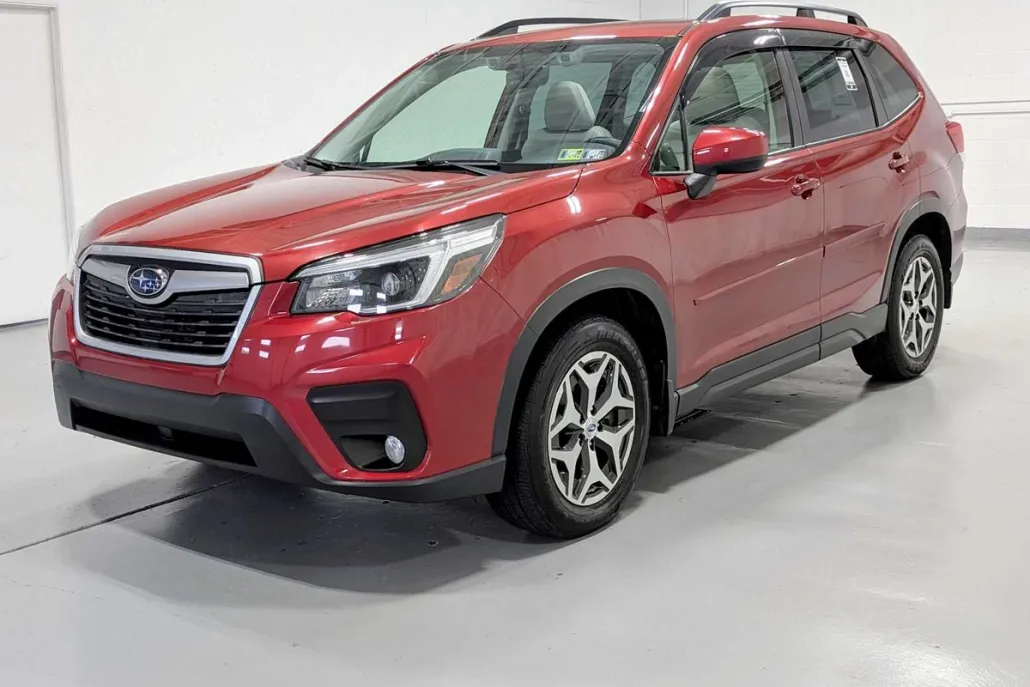 2021 Subaru Forester Premium photo 1