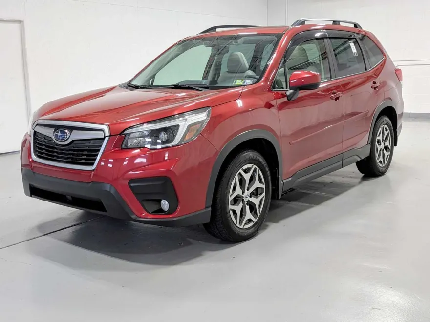2021 Subaru Forester Premium photo 1