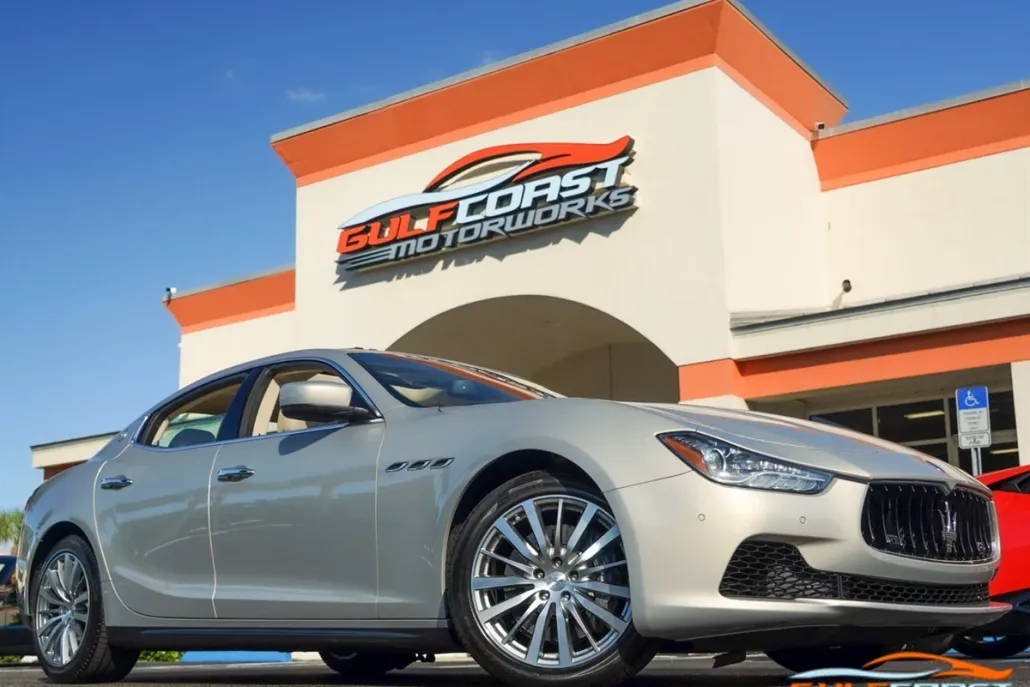 2015 Maserati Ghibli photo 1