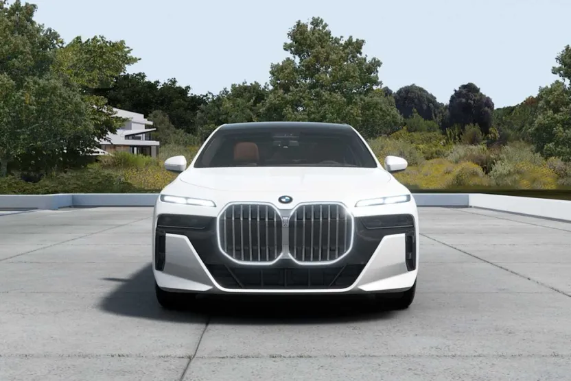 2026 Bmw 740i photo 1