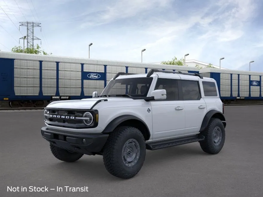 2025 Ford Bronco Outer Banks photo 1