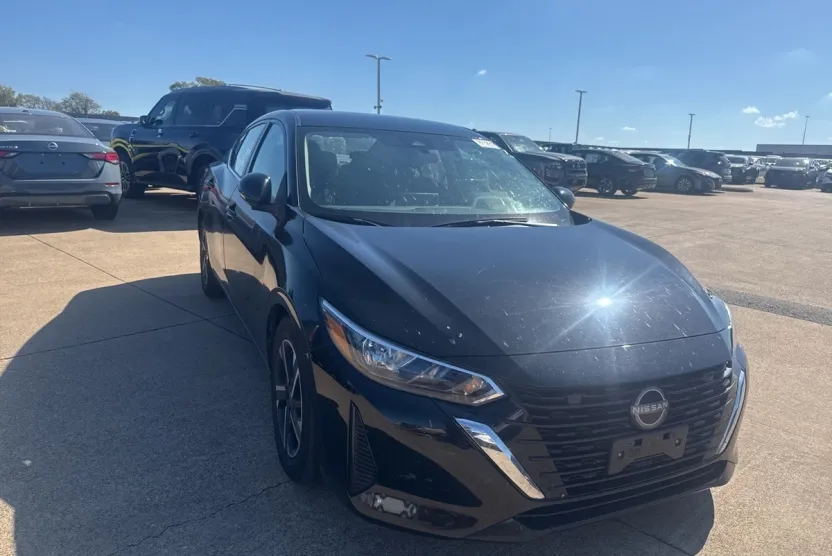 2024 Nissan Sentra SV photo 1