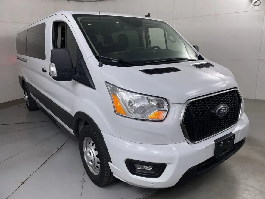 2022 Ford Transit photo 1