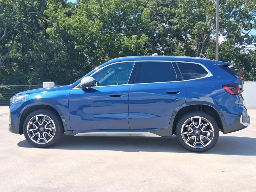 2023 Bmw X1 XDrive28i photo 1